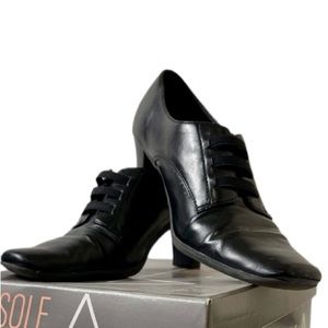 Aerology Women’s Black Lace-up Heels, Size 7